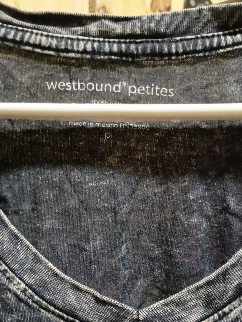 Westbound Petite Women's Heathered Charcoal Top